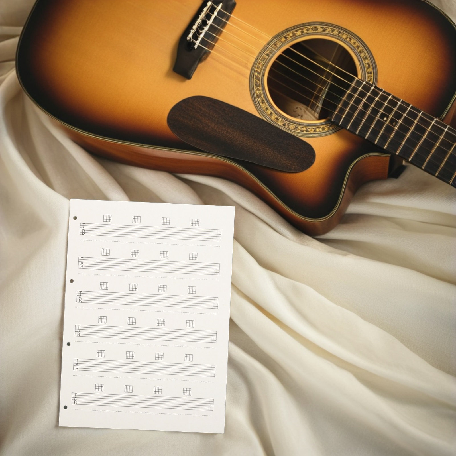 85枚入り、無地のギタータブ譜用紙、楽譜ノート、滑らかな書き - Blank Sheet Music Notebook のレビューと価格